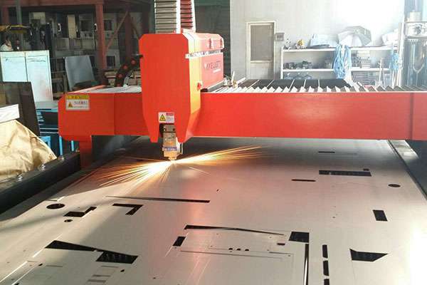 使用激光切割机精密度明显提升-皇冠·app（官方）登录入口